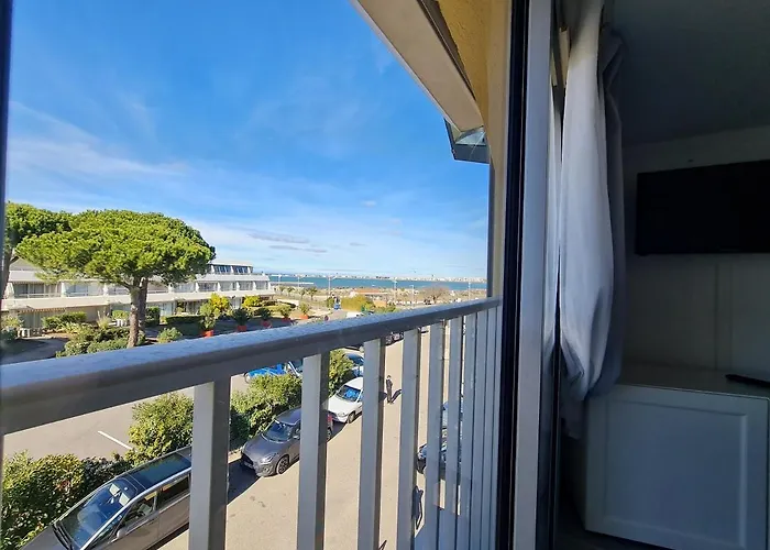 Le 44 Avec Balcon Vue Mer